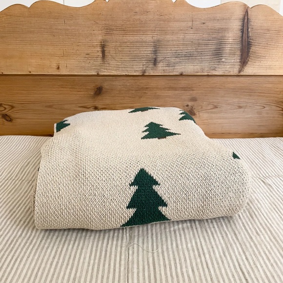 Fin & Vince Tree blanket - Picture 4 of 6